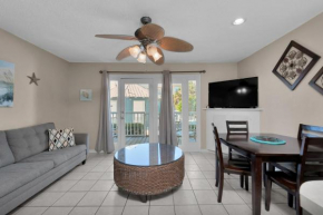 Blue Water Dream Steps Away from Pool & Beach